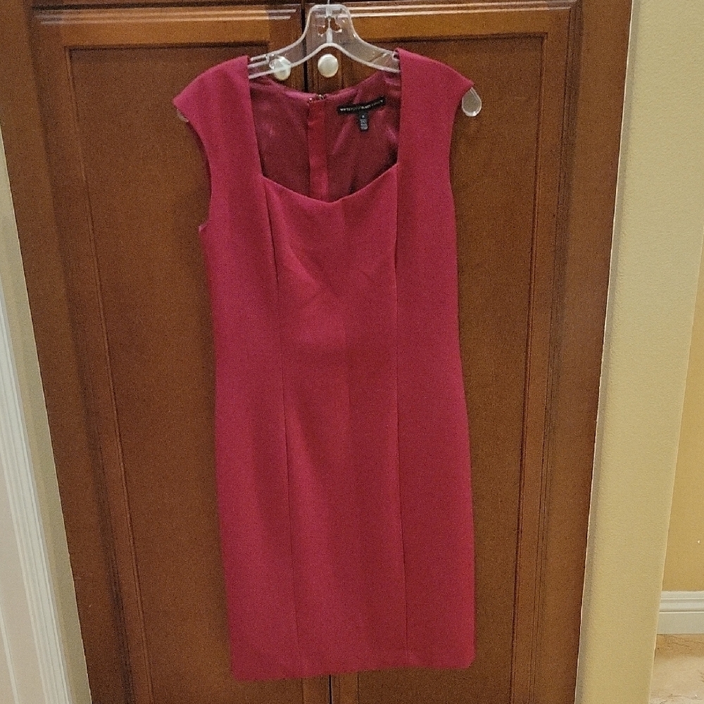 Elegant Pink Sleeveless Dress